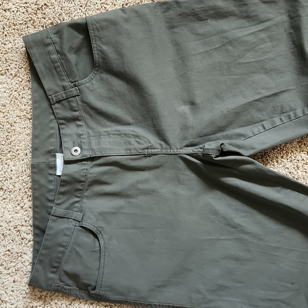 Columbia Women's Jeans in Olive Green - Picture 2 of 7